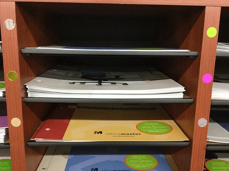 InStockLabels.com Fluorescent Green Color Coding Labels for Organizing Inventory 0.50 Inch Round Circle Dots 1,000 Total Adhesive Stickers On A Roll - Image 3